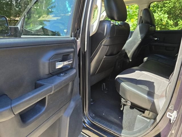 2016 RAM 1500 Sport