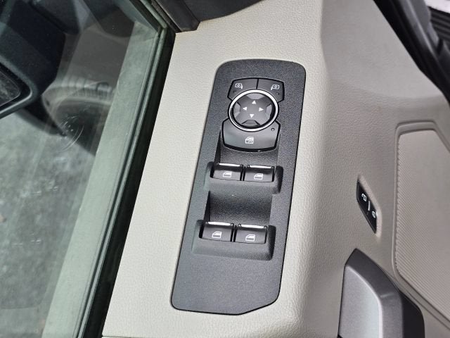 2019 Ford F-150 XL Pickup 4D 5 1/2 ft