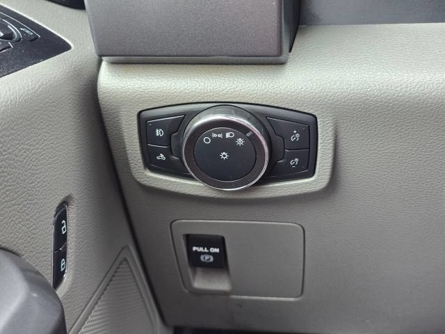2019 Ford F-150 XL Pickup 4D 5 1/2 ft