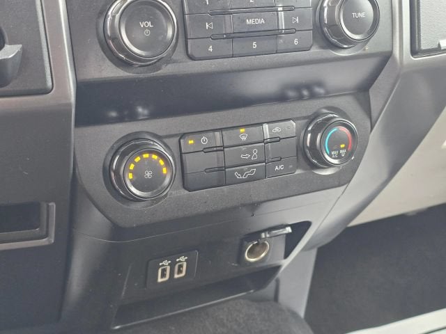 2019 Ford F-150 XL Pickup 4D 5 1/2 ft