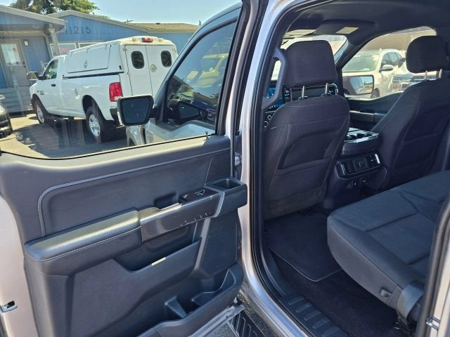 2022 Ford F-150 XLT Pickup 4D 5 1/2 ft