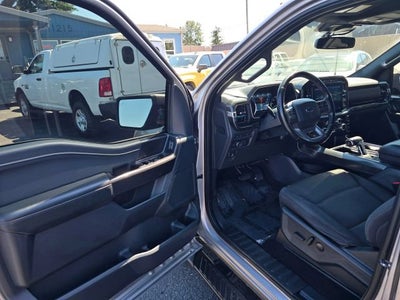 2022 Ford F-150 XLT Pickup 4D 5 1/2 ft
