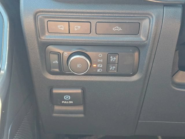 2022 Ford F-150 XLT Pickup 4D 5 1/2 ft