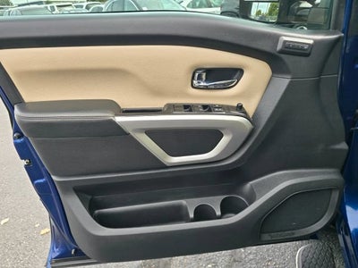 2016 Nissan Titan XD SL