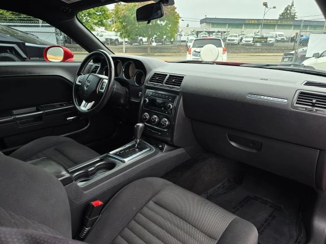 2014 Dodge Challenger SXT