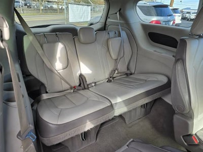 2021 Chrysler Voyager LXI