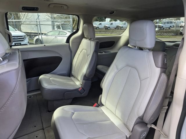 2021 Chrysler Voyager LXI