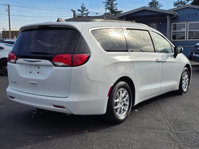 2021 Chrysler Voyager LXI