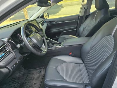 2024 Toyota Camry SE Sedan 4D