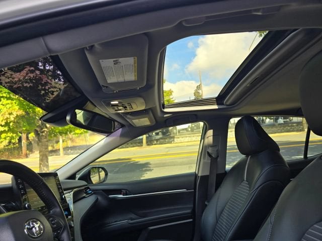 2024 Toyota Camry SE Sedan 4D