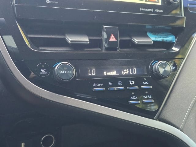 2024 Toyota Camry SE Sedan 4D