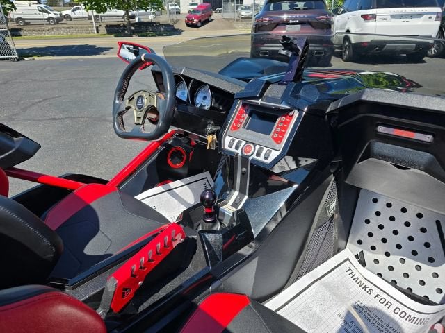 2016 Polaris Slingshot SL Base