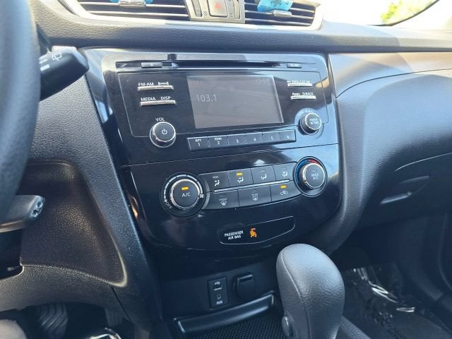 2016 Nissan Rogue S Sport Utility 4D
