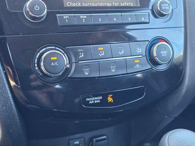 2016 Nissan Rogue S Sport Utility 4D