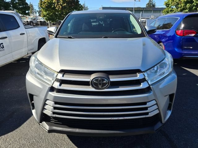2019 Toyota Highlander LE Sport Utility 4D