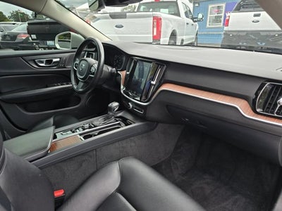2019 Volvo S60 Momentum