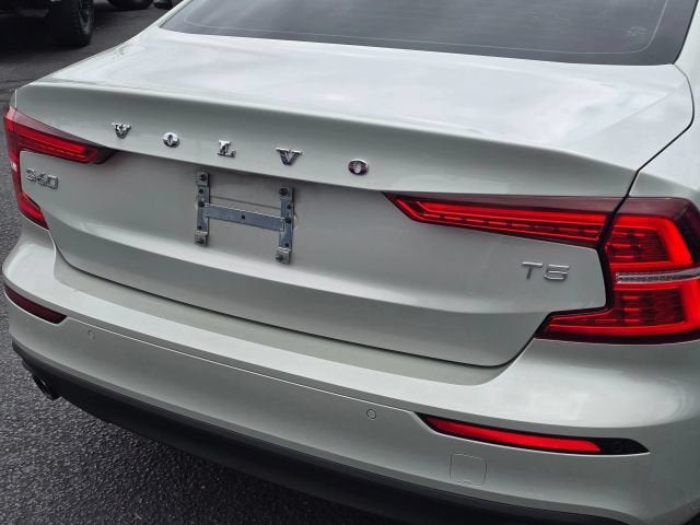 2019 Volvo S60 Momentum