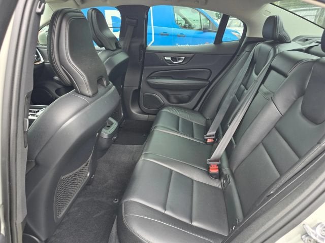 2019 Volvo S60 Momentum