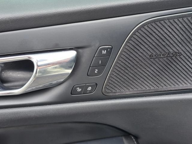 2019 Volvo S60 Momentum