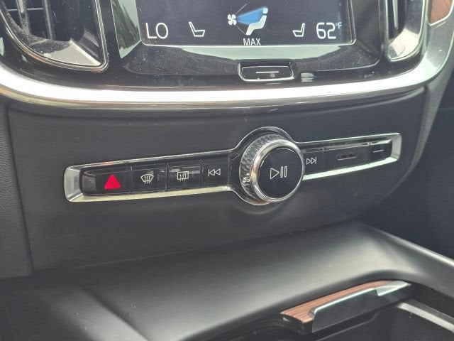 2019 Volvo S60 Momentum