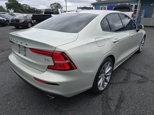 2019 Volvo S60 Momentum