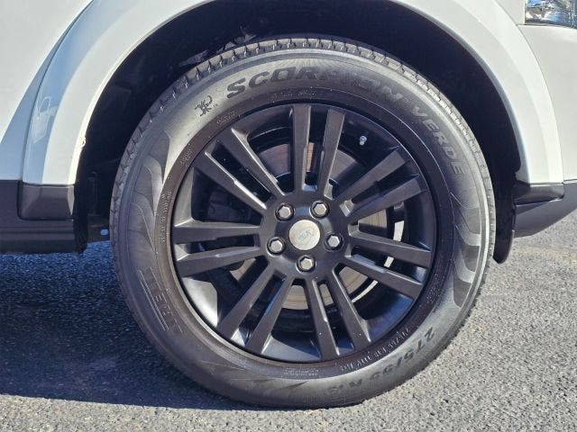 2015 Land Rover LR4 LUX