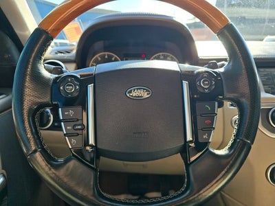 2015 Land Rover LR4 LUX