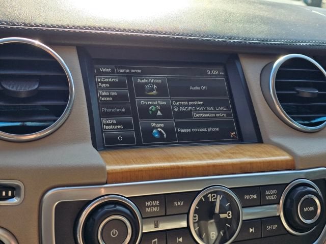 2015 Land Rover LR4 LUX