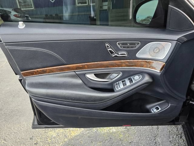 2015 Mercedes-Benz S-Class S 550