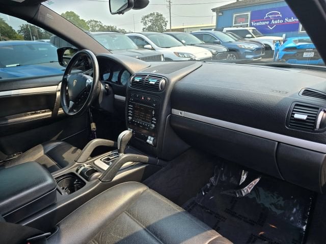 2010 Porsche Cayenne Sport Utility 4D