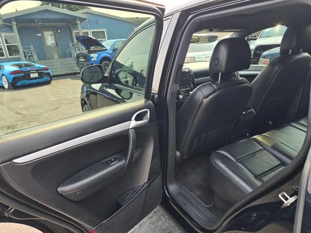 2010 Porsche Cayenne Sport Utility 4D