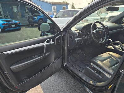 2010 Porsche Cayenne Sport Utility 4D