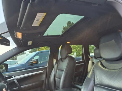 2010 Porsche Cayenne Sport Utility 4D