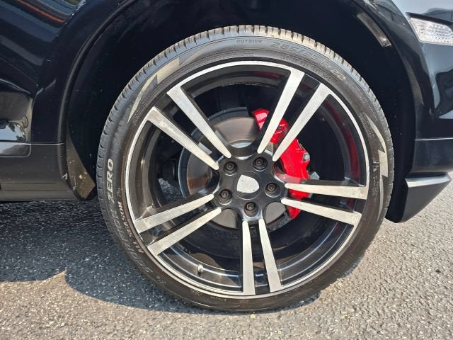 2010 Porsche Cayenne Sport Utility 4D